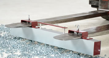 Hanging Magnetic Sweepers have a design that is durable, yet lightweight, for easy maneuverability and portability from work area to work area.