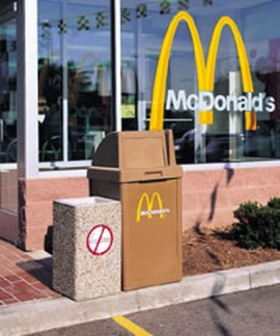 plastic waste container