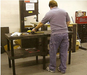 adjustable workbench