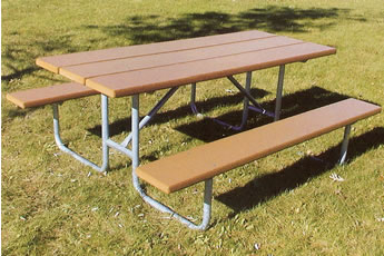recycled plastic picnic tables